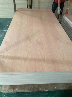 18 mm fancy krydsfiner (dekorativ krydsfiner)